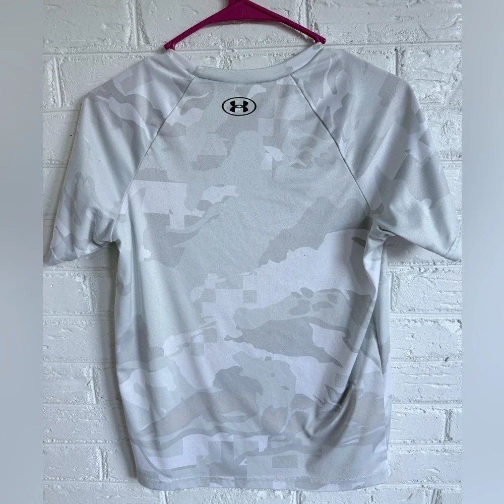 Under Armour Kids Youth T-Shirt Short Sleeve Camo‎ Logo HeatGear Size YLG